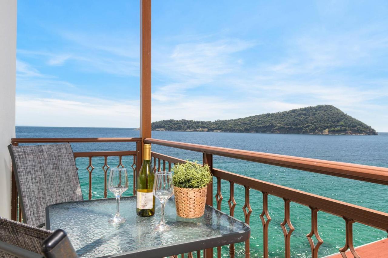 Faros View Bed and Breakfast Κοίνυρα Εξωτερικό φωτογραφία