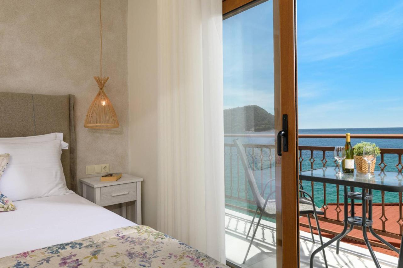 Faros View Bed and Breakfast Κοίνυρα Εξωτερικό φωτογραφία
